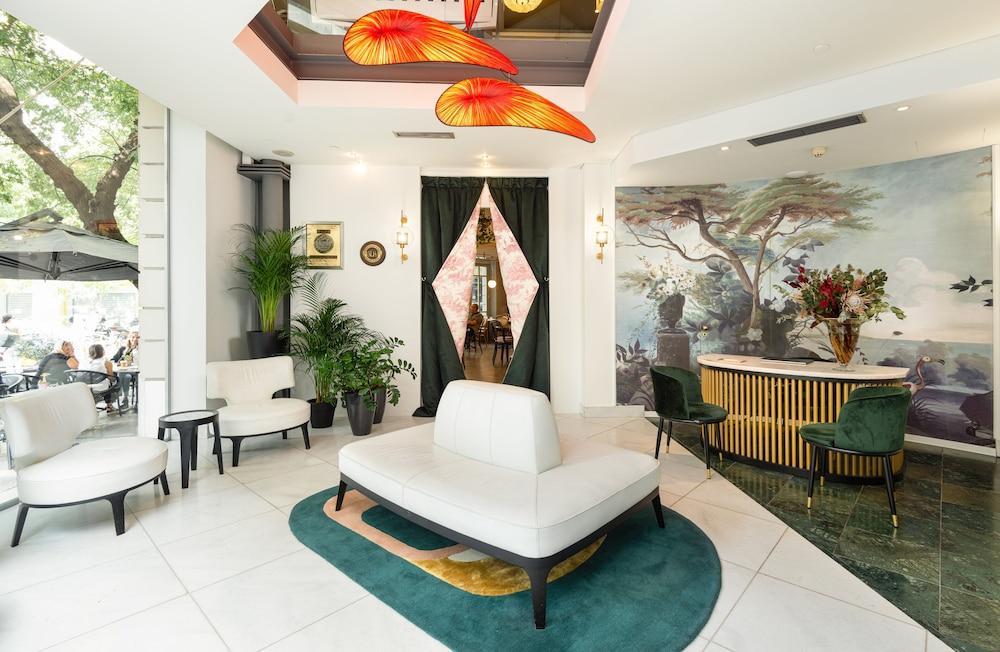 The Excelsior - Small Luxury Hotels Of The World Soluň Exteriér fotografie The lobby of the hotel