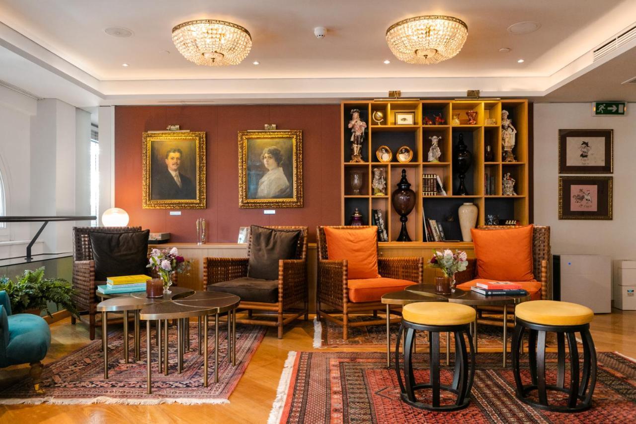 The Excelsior - Small Luxury Hotels Of The World Soluň Exteriér fotografie The library