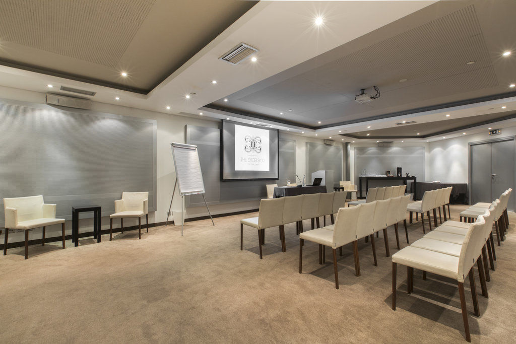 The Excelsior - Small Luxury Hotels Of The World Soluň Exteriér fotografie The Business Centre