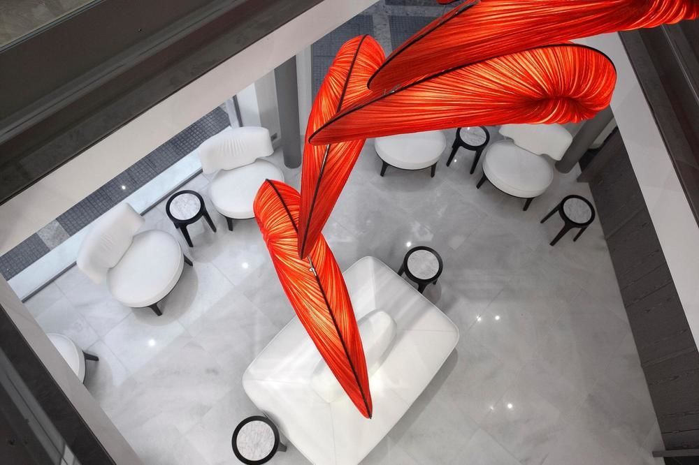 The Excelsior - Small Luxury Hotels Of The World Soluň Exteriér fotografie The interior of the hotel